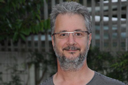 Photo of Dr Mark Barber